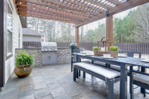 patio kitchen